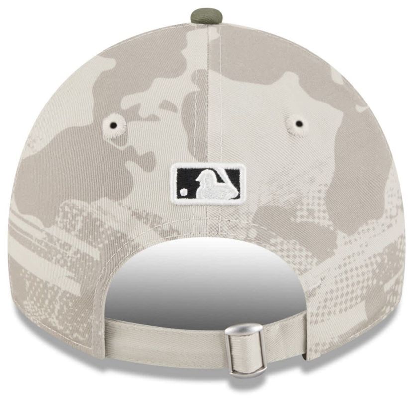 MLB Light Beige/Olive Atlanta Braves 2025 Armed Forces Day 9TWENTY Adjustable Hat