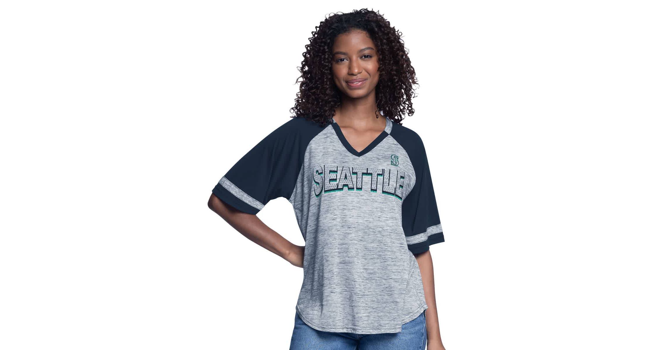 MLB Seattle Mariners Hall of Fame Raglan Oversized Half-Sleeve V-Neck Top