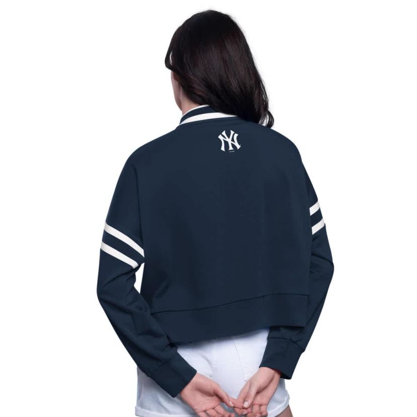 MLB New York Yankees Power Play Cropped Pullover Sweatshirt