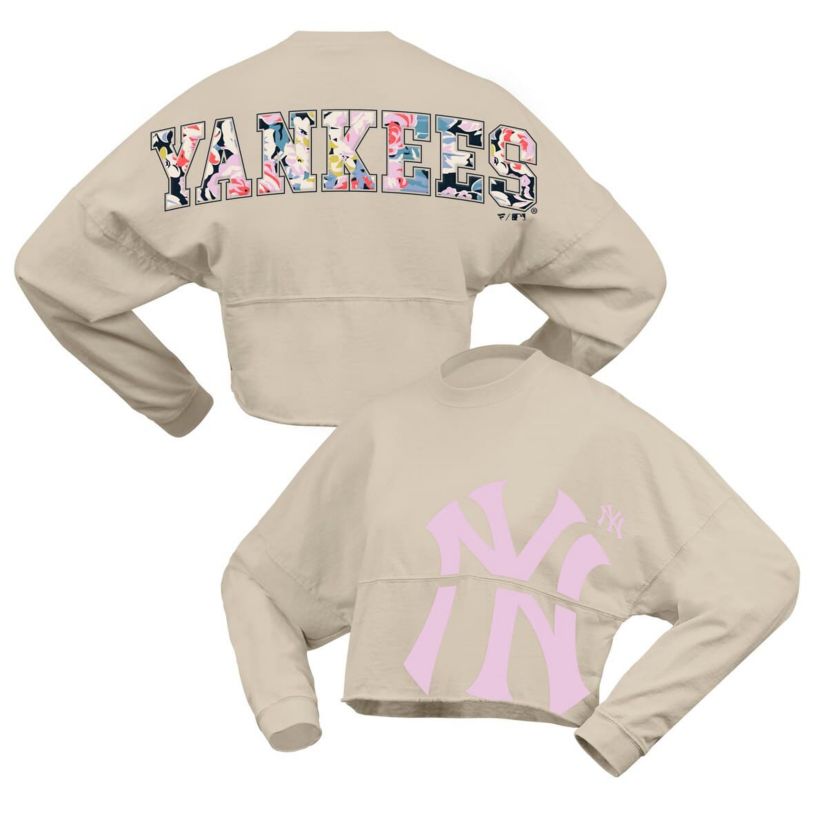 MLB Fanatics New York Yankees Floral Preppy Cropped Long Sleeve T-Shirt