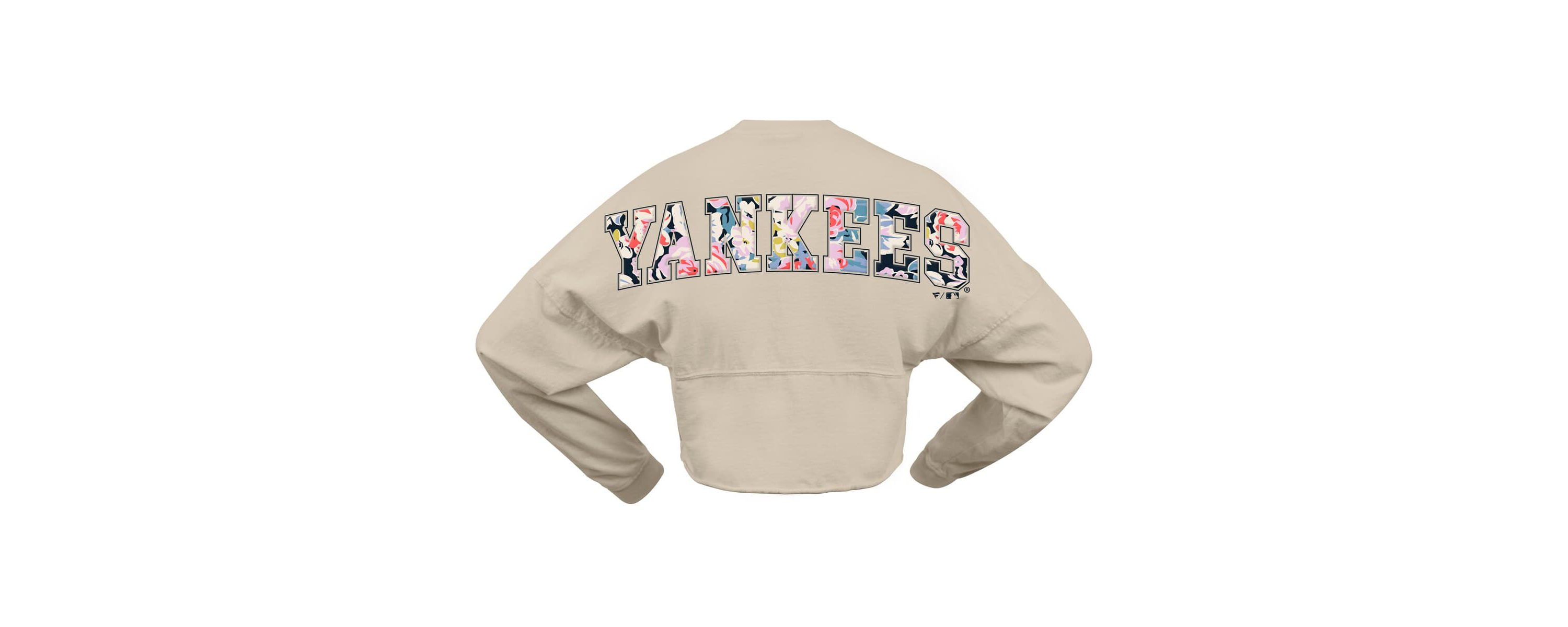 MLB Fanatics New York Yankees Floral Preppy Cropped Long Sleeve T-Shirt