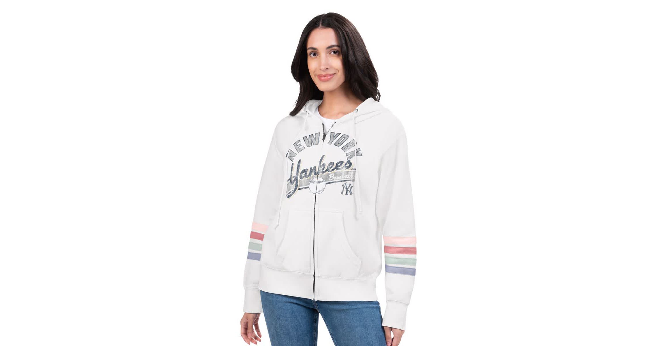 MLB New York Yankees Naamah Sleeve Stripe Fleece Full-Zip Hoodie