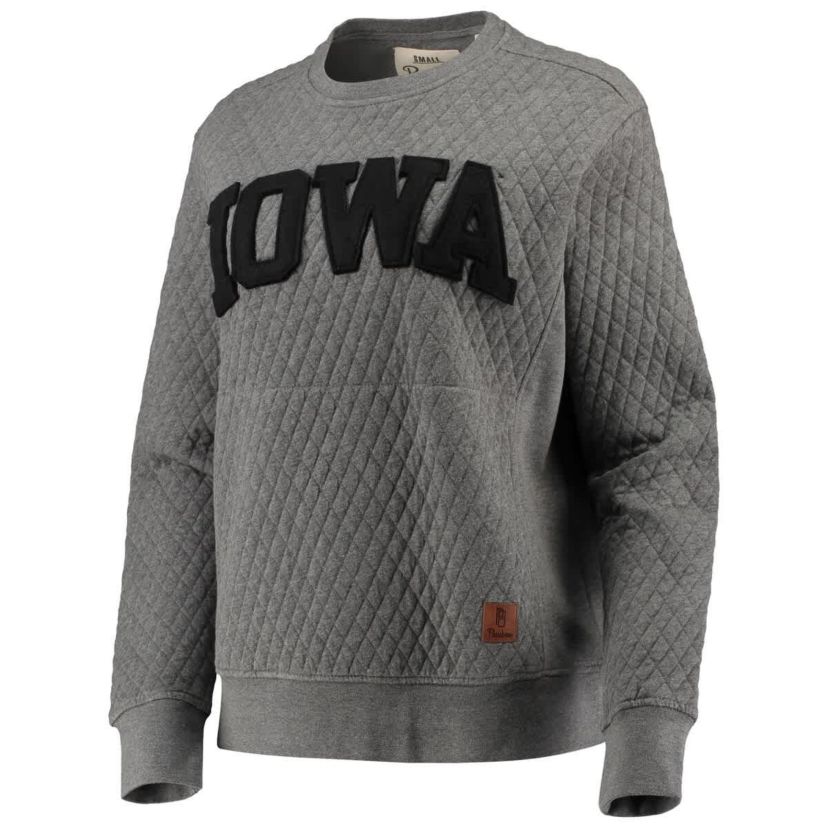 NCAA Iowa Hawkeyes Moose Quilted Pullover Sweatshirt