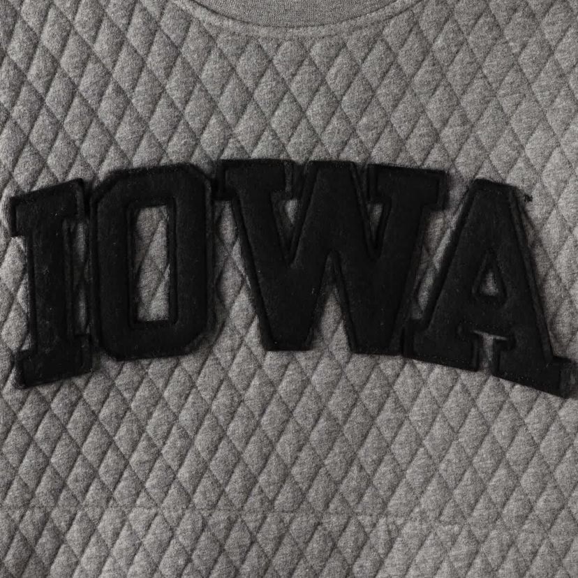 NCAA Iowa Hawkeyes Moose Quilted Pullover Sweatshirt