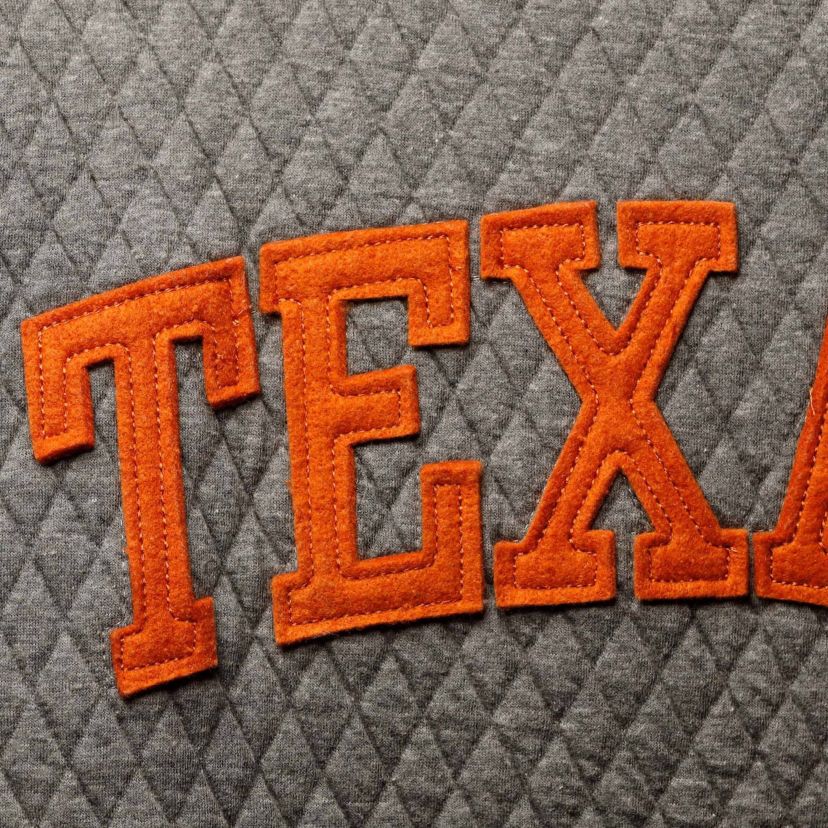 NCAA Texas Longhorns Moose Quilted Pullover Sweatshirt