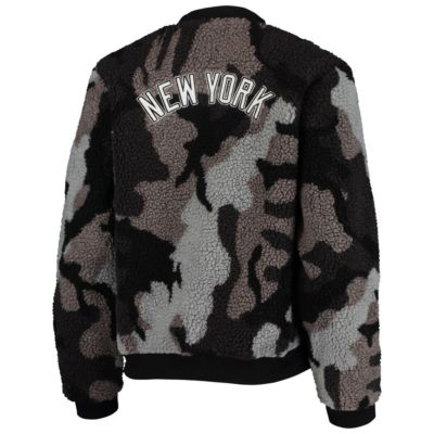 MLB New York Yankees Sherpa Full-Zip Bomber Jacket