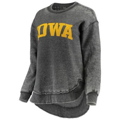 NCAA Iowa Hawkeyes Vintage Wash Pullover Sweatshirt