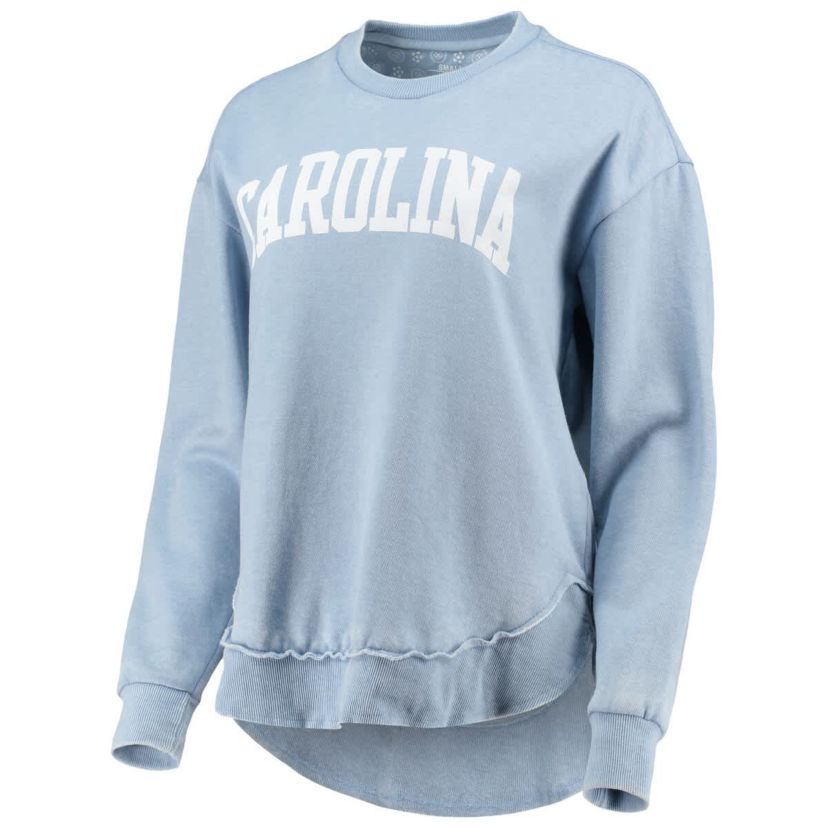 NCAA Light North Carolina Tar Heels Vintage Wash Pullover Sweatshirt
