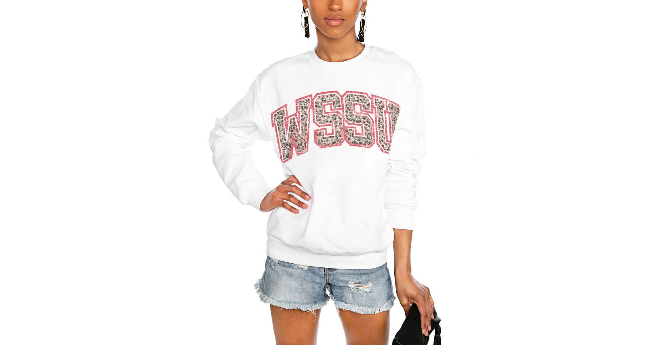 NCAA Winston-Salem State Rams Distressed Snap Perfect Oversized Pullover Sweatshirt