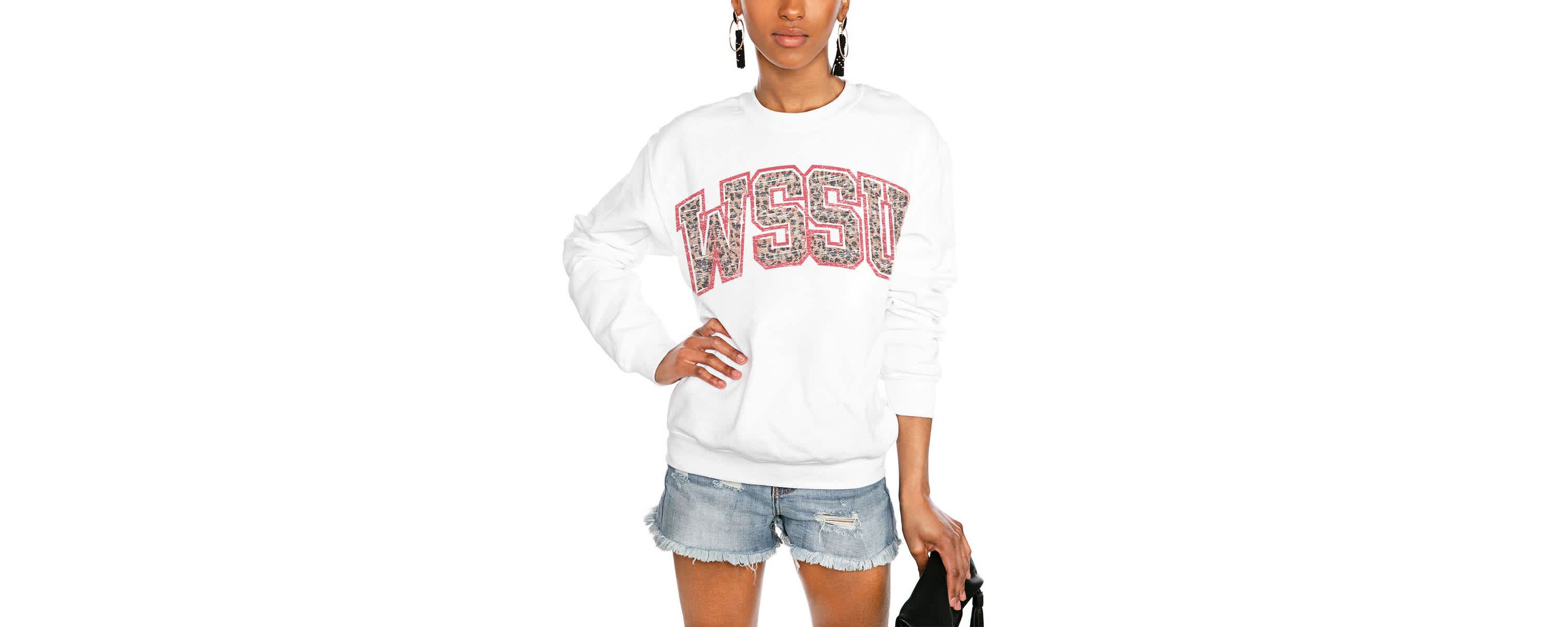 NCAA Winston-Salem State Rams Distressed Snap Perfect Oversized Pullover Sweatshirt
