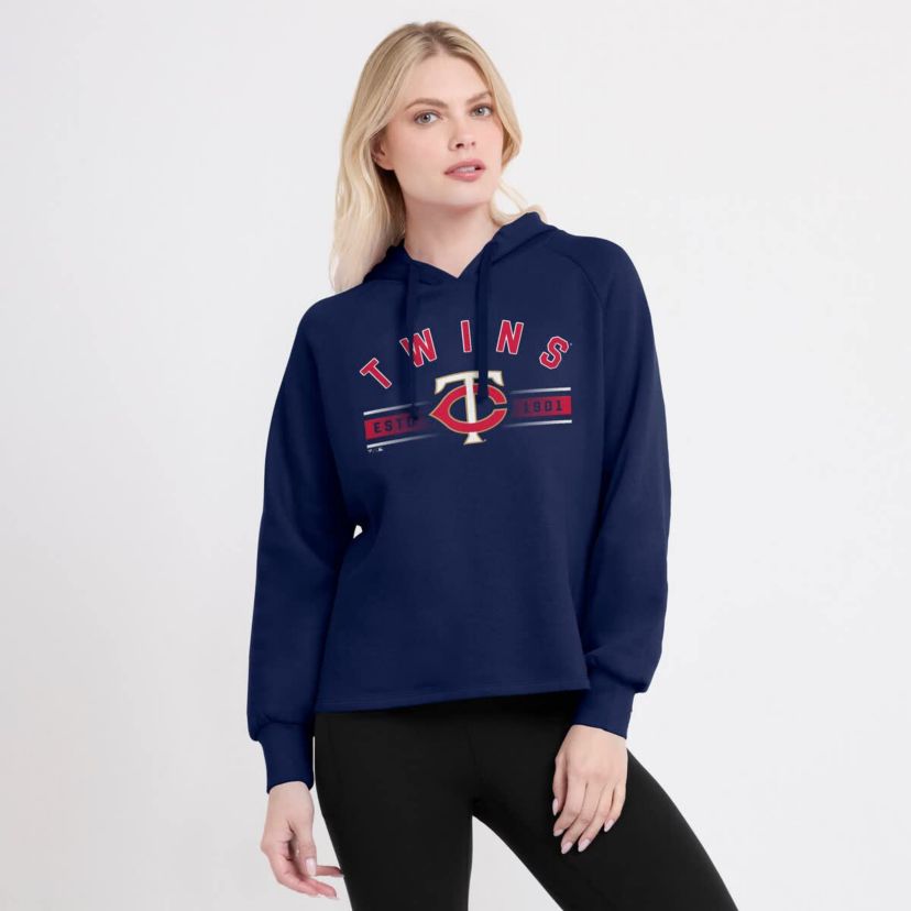 MLB Fanatics Minnesota Twins Perfect Play Raglan Pullover Hoodie