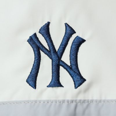 MLB New York Yankees Colorblock Track Raglan Full-Zip Jacket