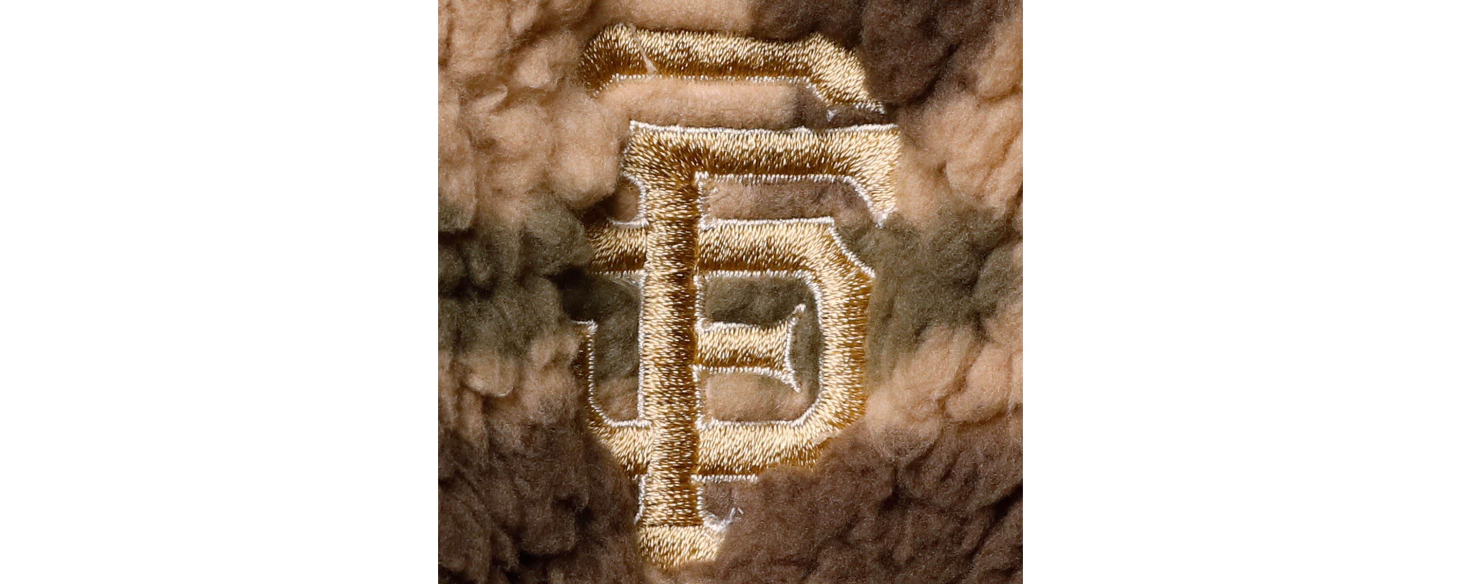 MLB San Francisco Giants Sherpa Quarter-Zip Jacket
