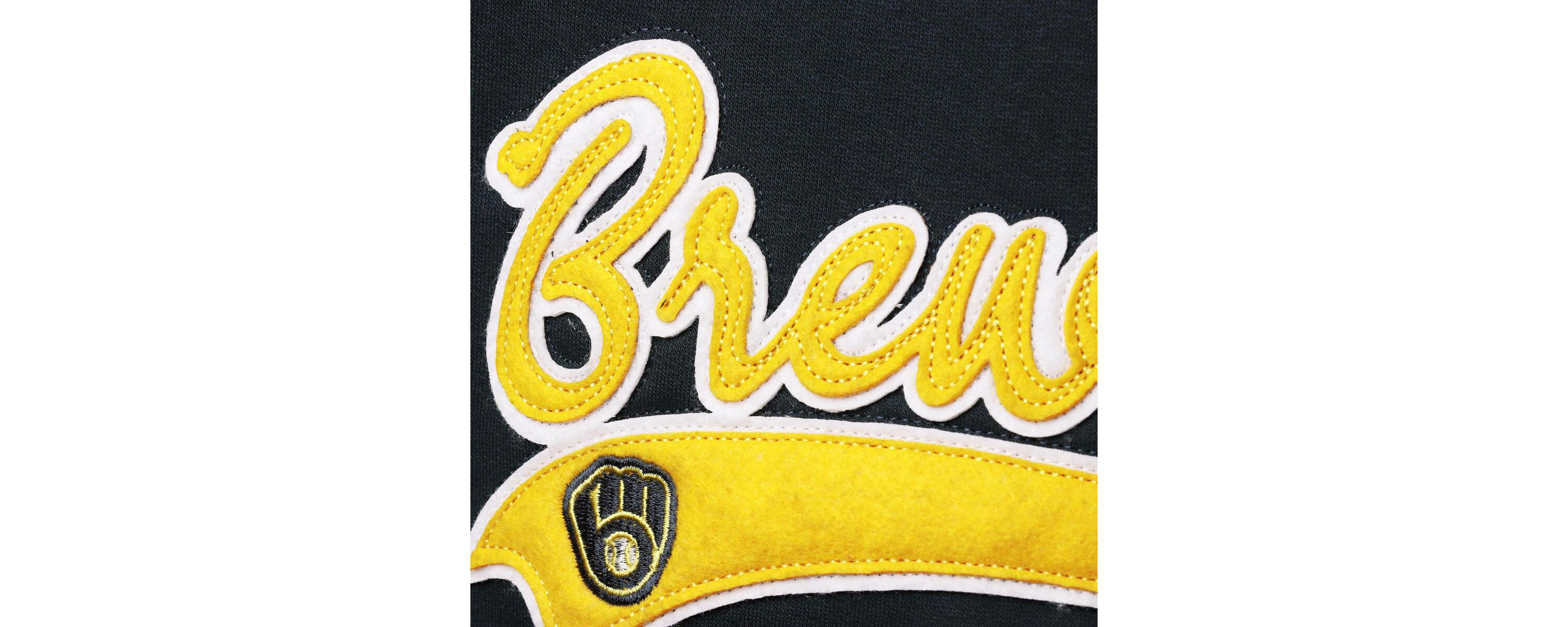MLB Milwaukee Brewers Plus Size Side Split Pullover Hoodie