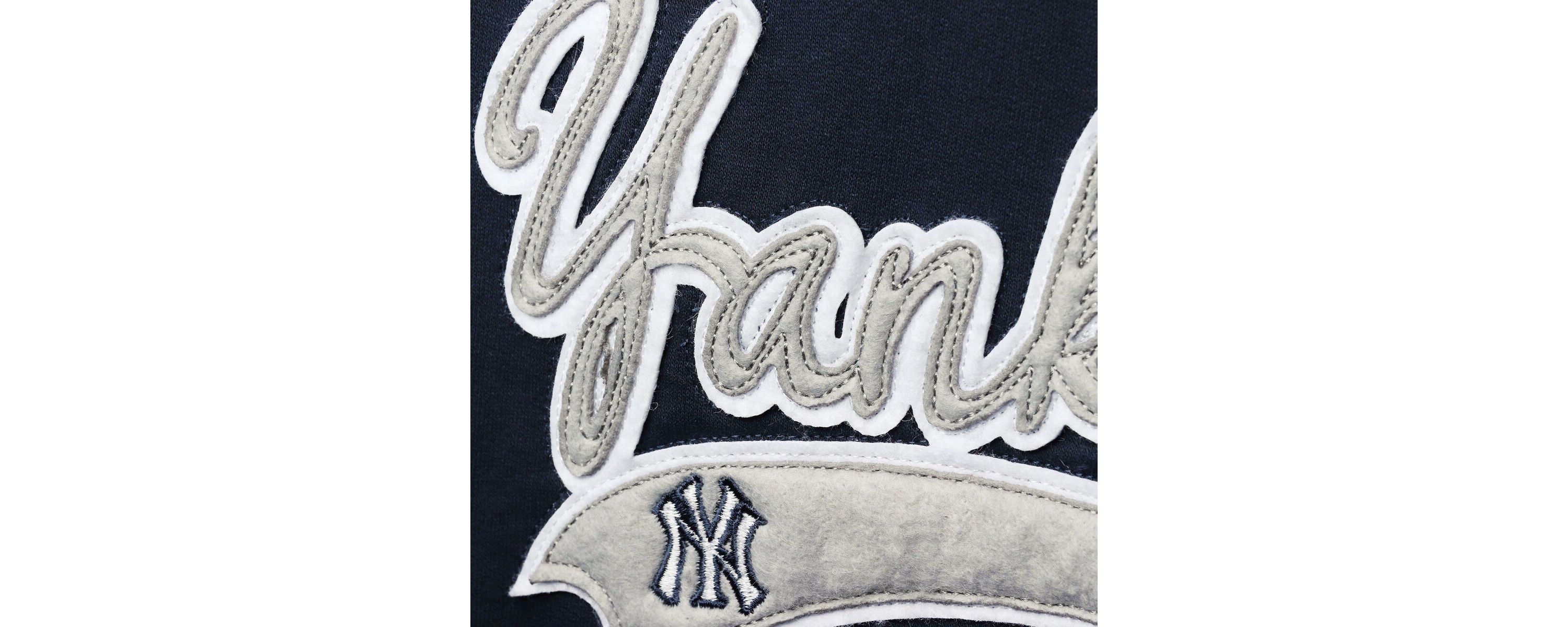 MLB New York Yankees Plus Size Side Split Pullover Hoodie
