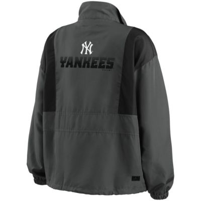 MLB New York Yankees Packable Half-Zip Jacket