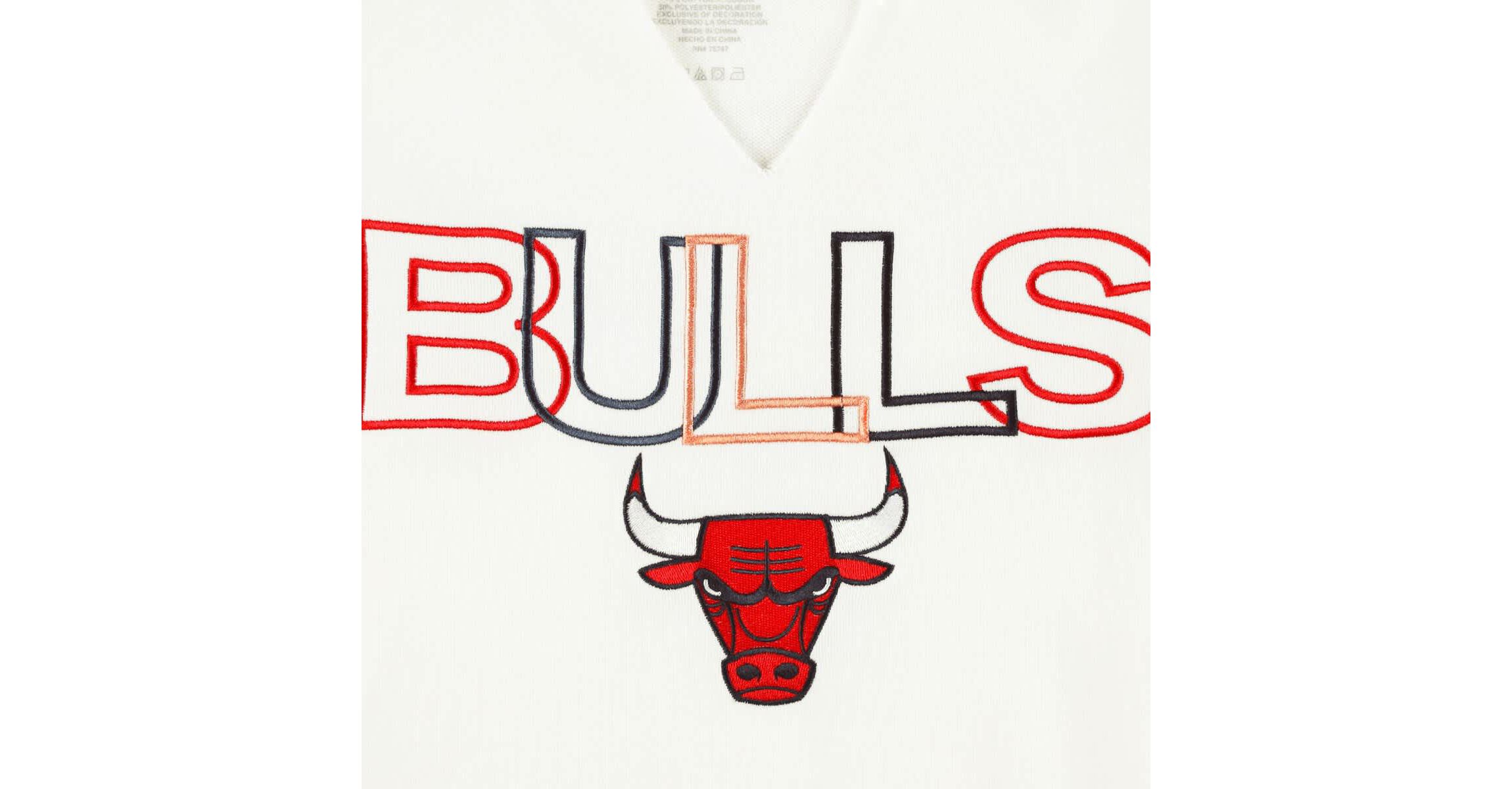 NBA Chicago Bulls Sunray Notch Neck Long Sleeve Top