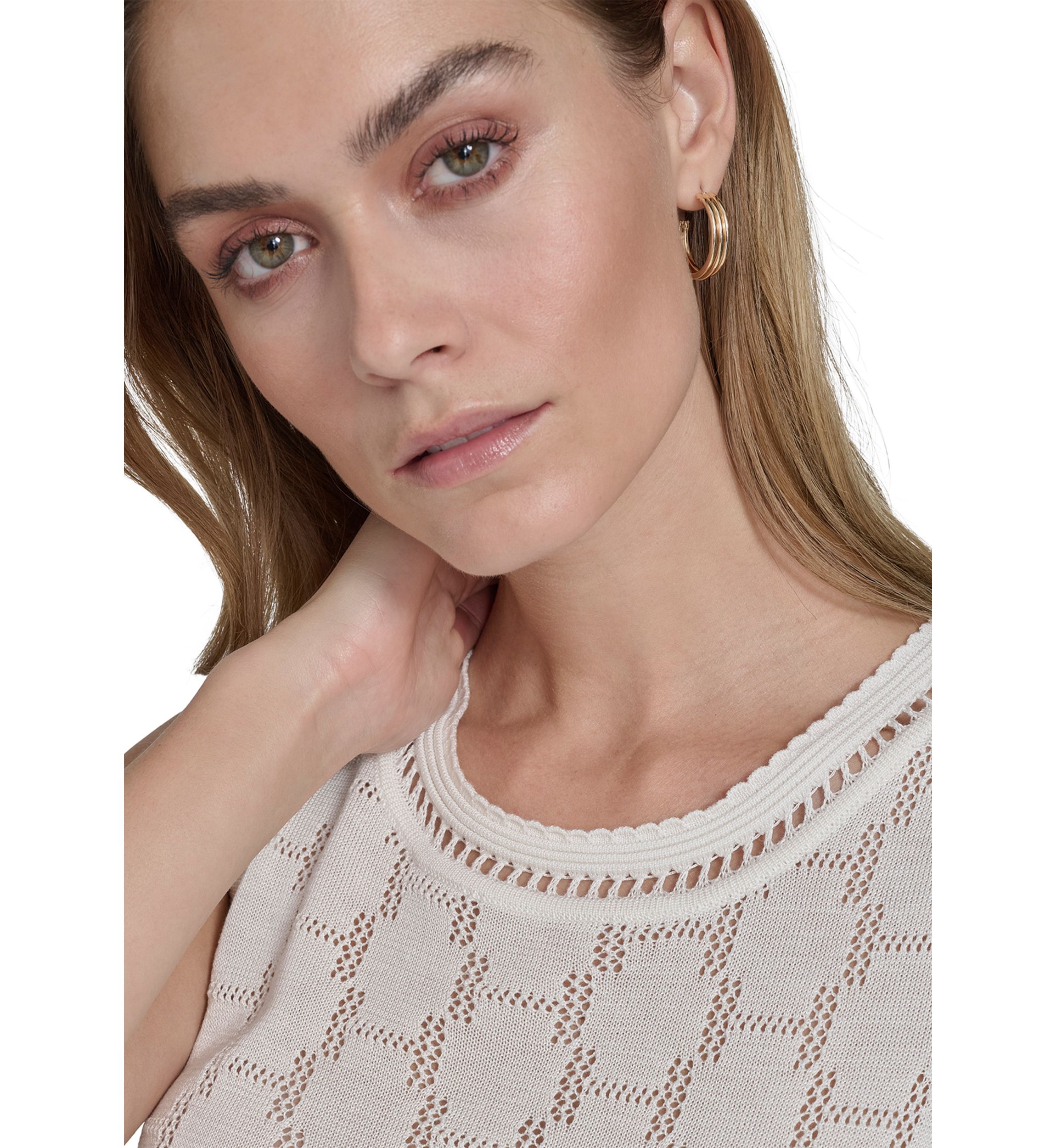 Womens Sleeveless H Cutout Top 