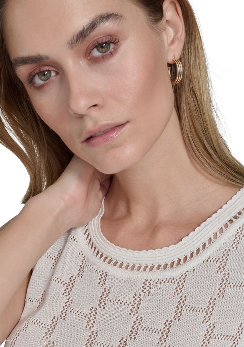Womens Sleeveless H Cutout Top 