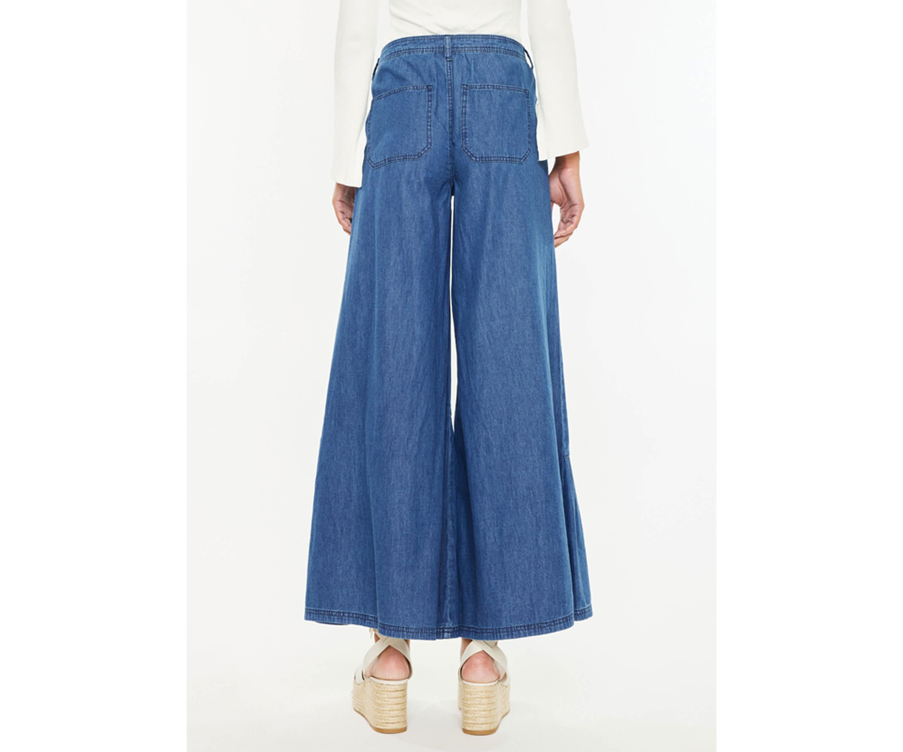 Daria Ultra High Rise Wide Jeans