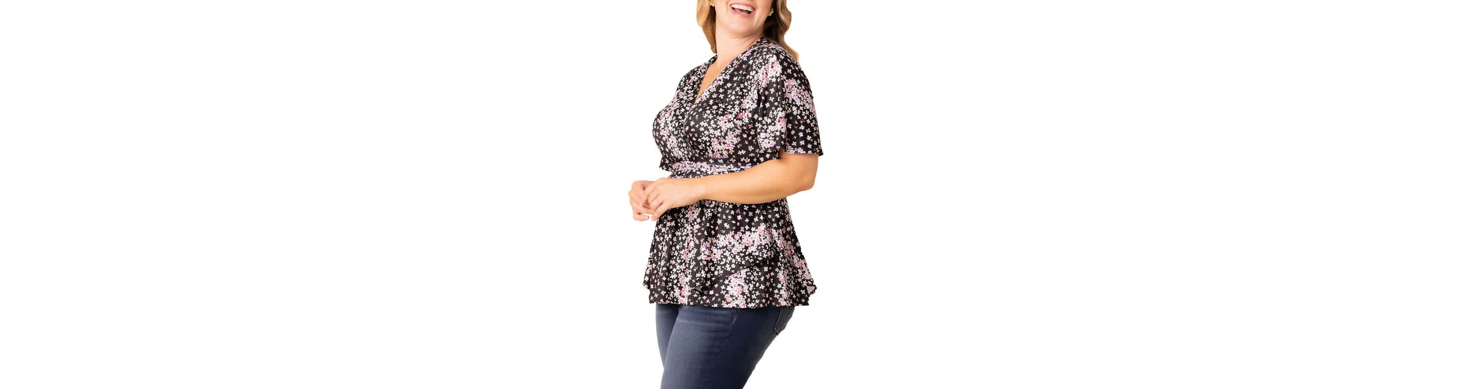 Womens Plus Size Encore Print V-Neck Top