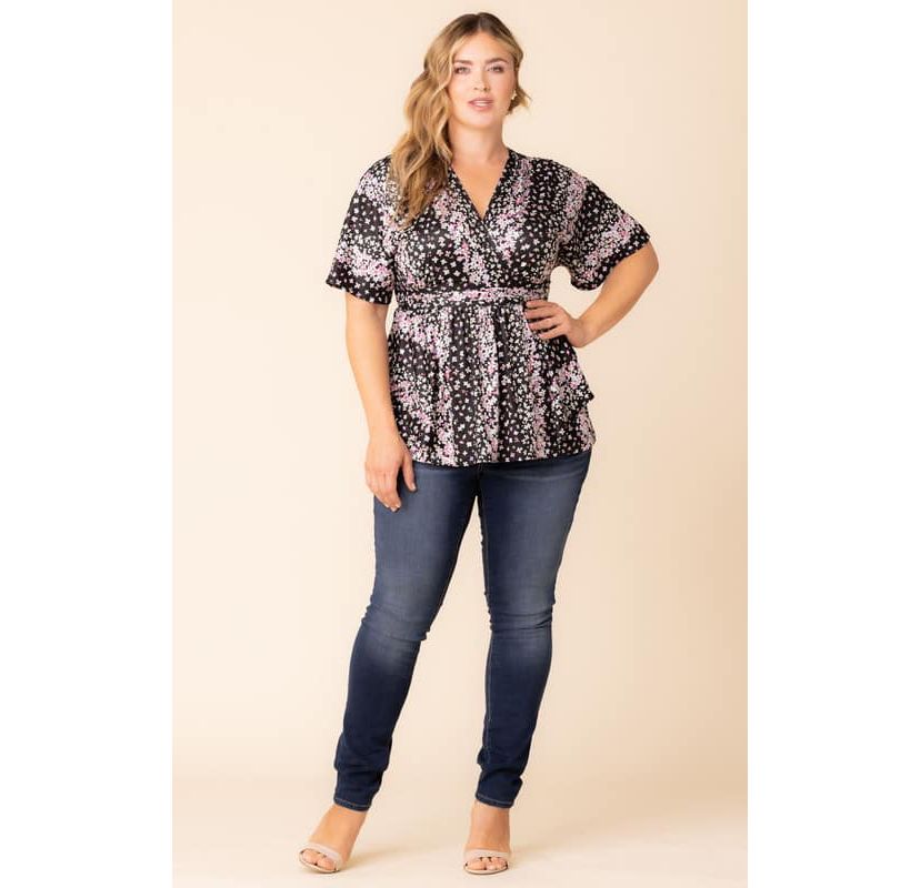 Womens Plus Size Encore Print V-Neck Top