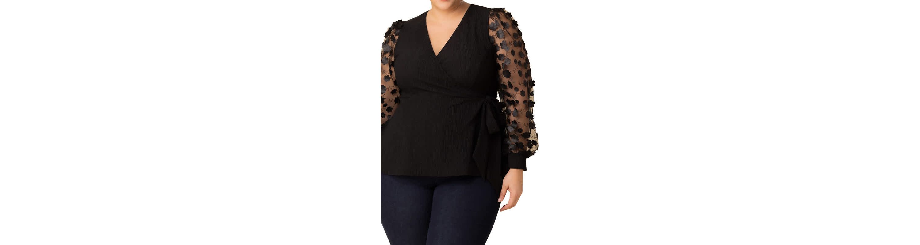 Womens Plus Size Scattered Petals Long Sleeve Wrap Top