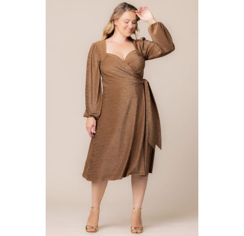 Womens Plus Size Socialite Sweetheart Wrap Dress