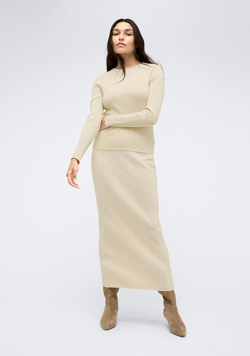 Womens RIbbed Knit Top