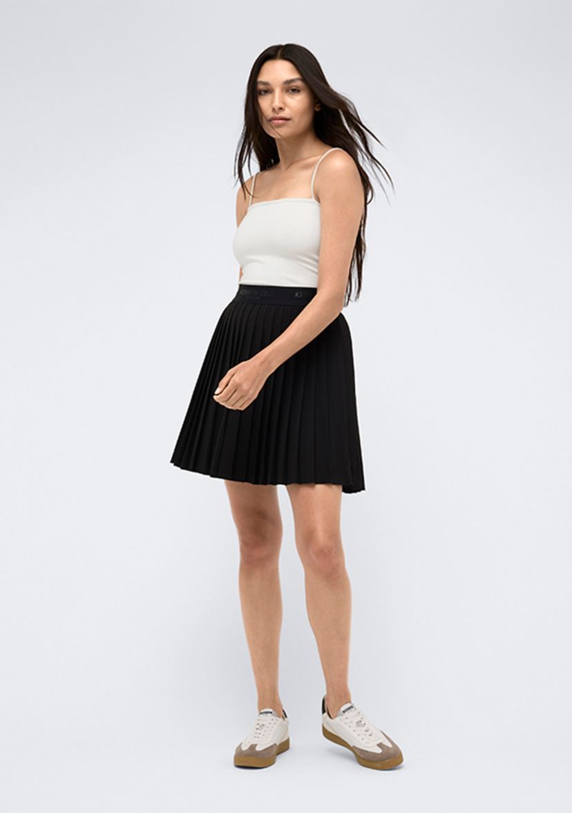 Womens Pleated Short Skirt