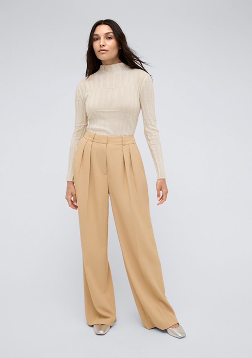 Womens Wide Leg Pleated Pants