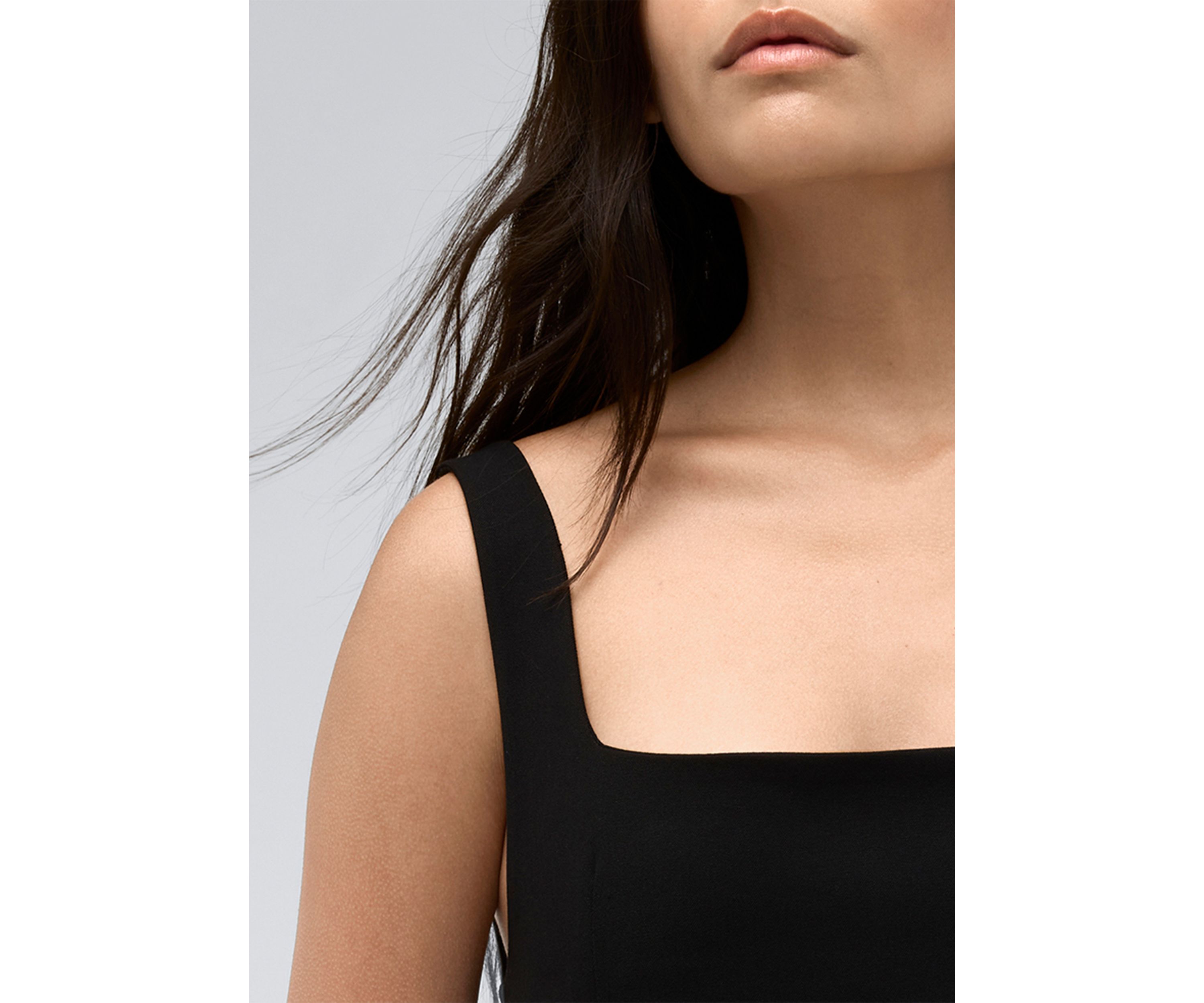 Womens Sleeveless Bar Back Sheath Dress