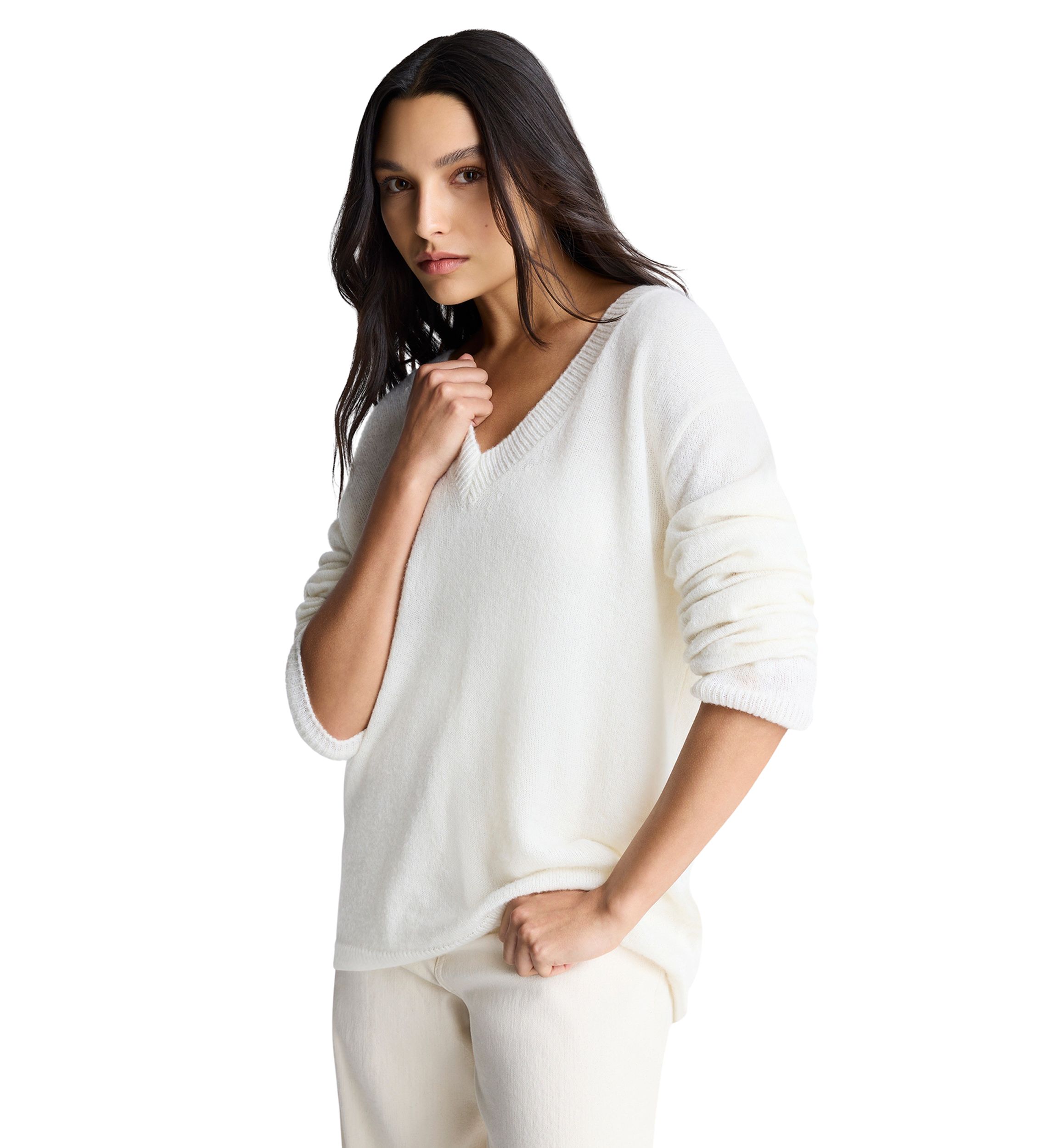 Womens Long Sleeve V-Neck Sweater