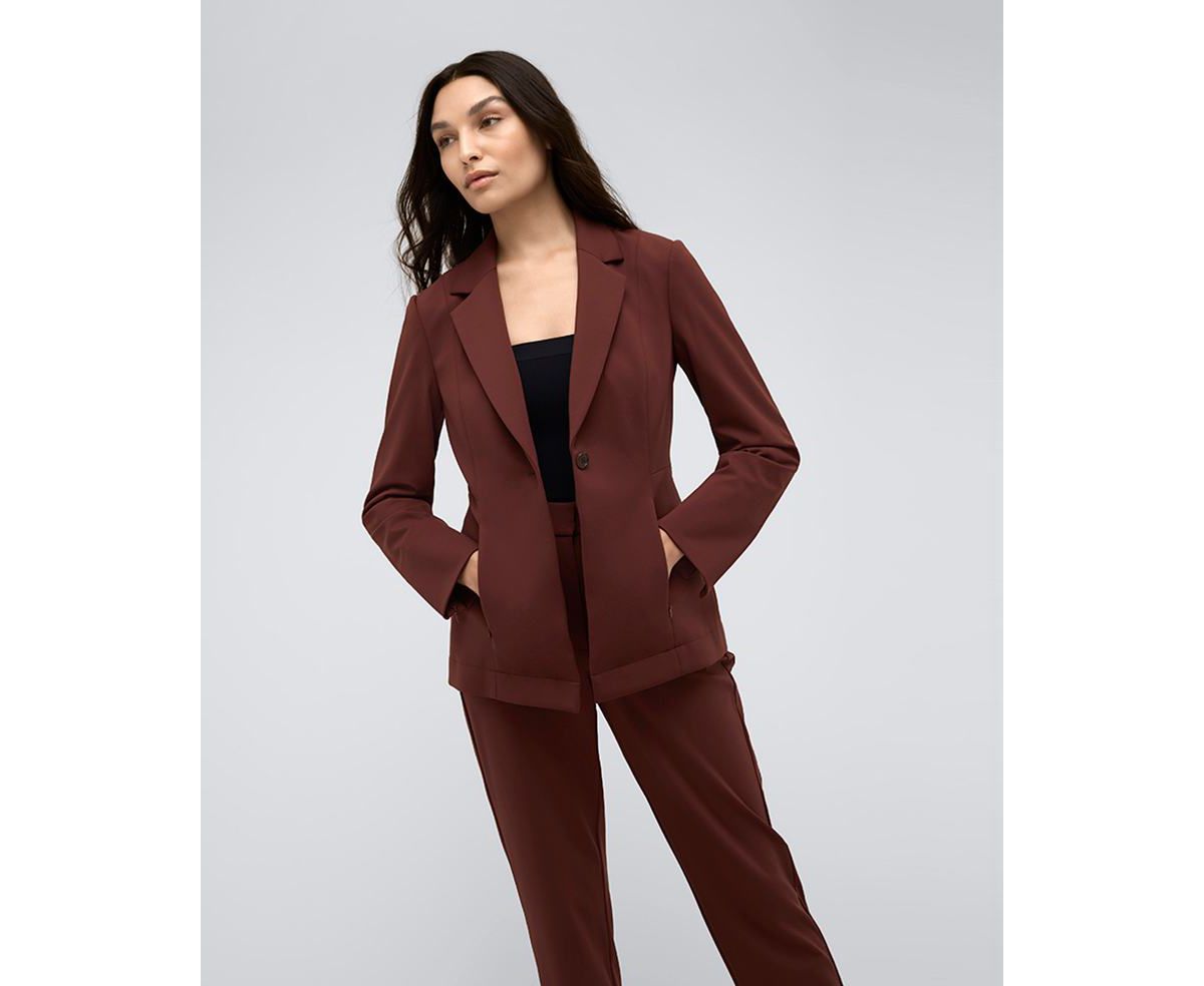 Athletic Stretch One Button Notch Collar Blazer