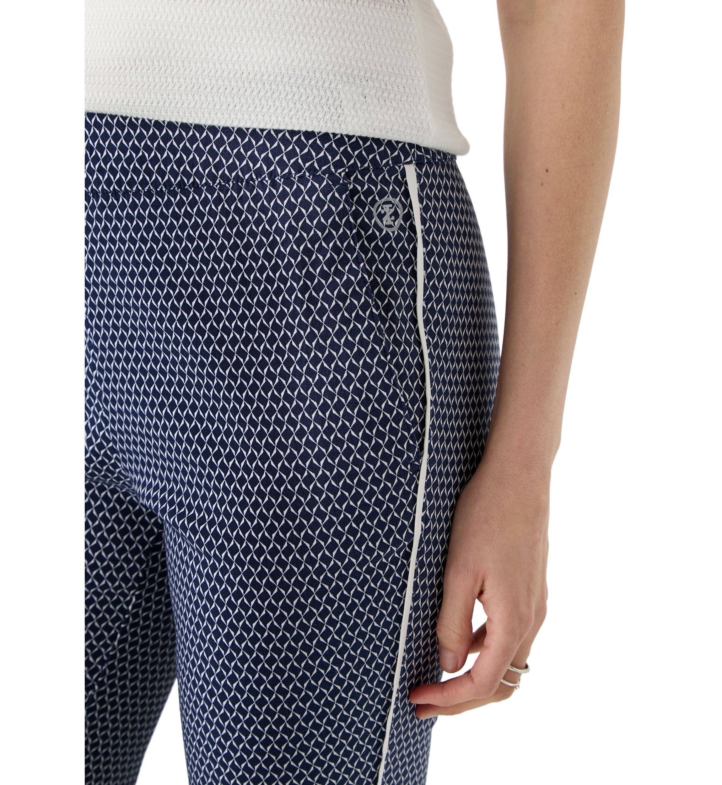 Womens Billie Printed Capri Pants