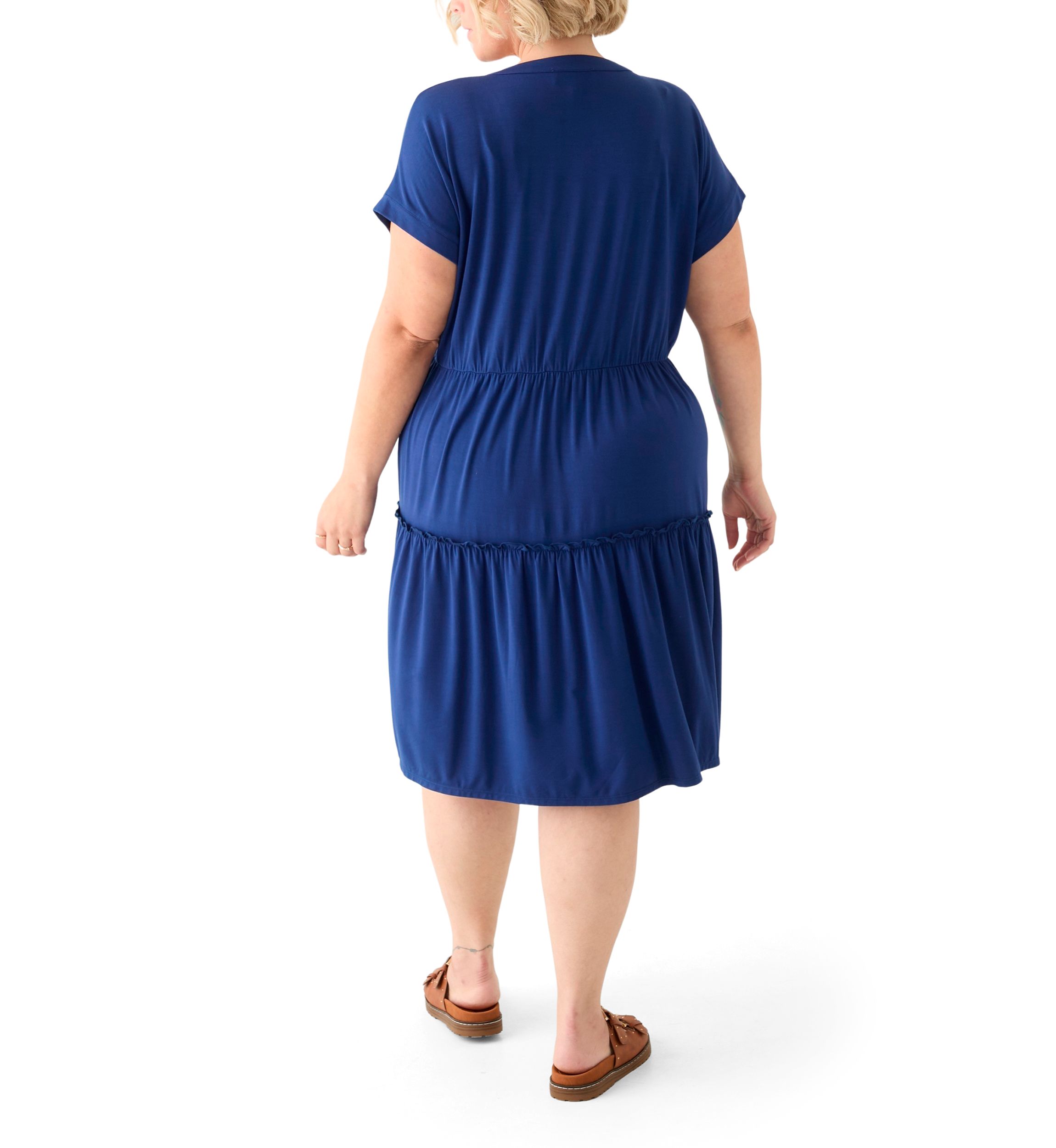 Plus Size Short Sleeve Split Neck Tiered Knit Dress