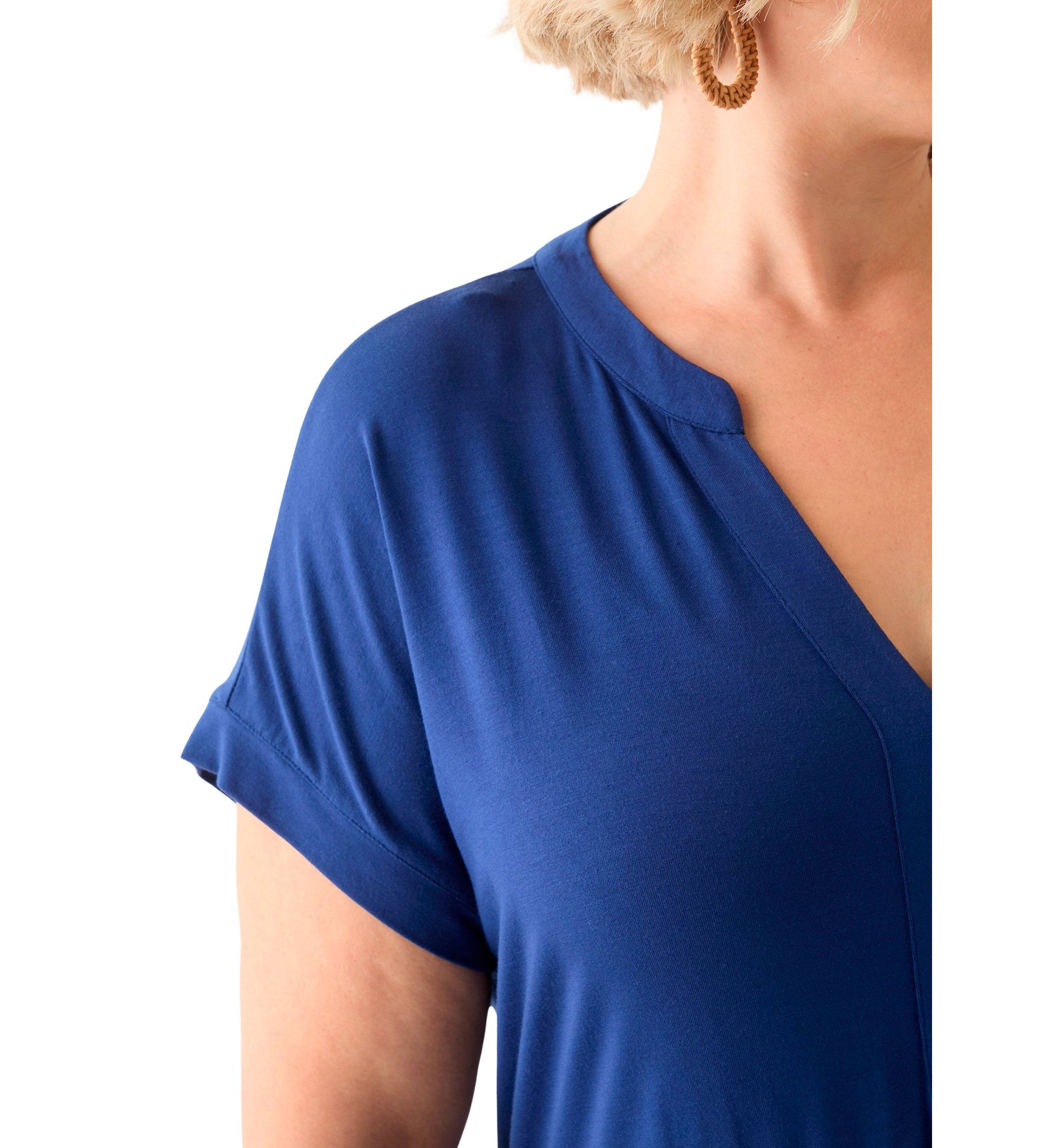 Plus Size Short Sleeve Split Neck Tiered Knit Dress