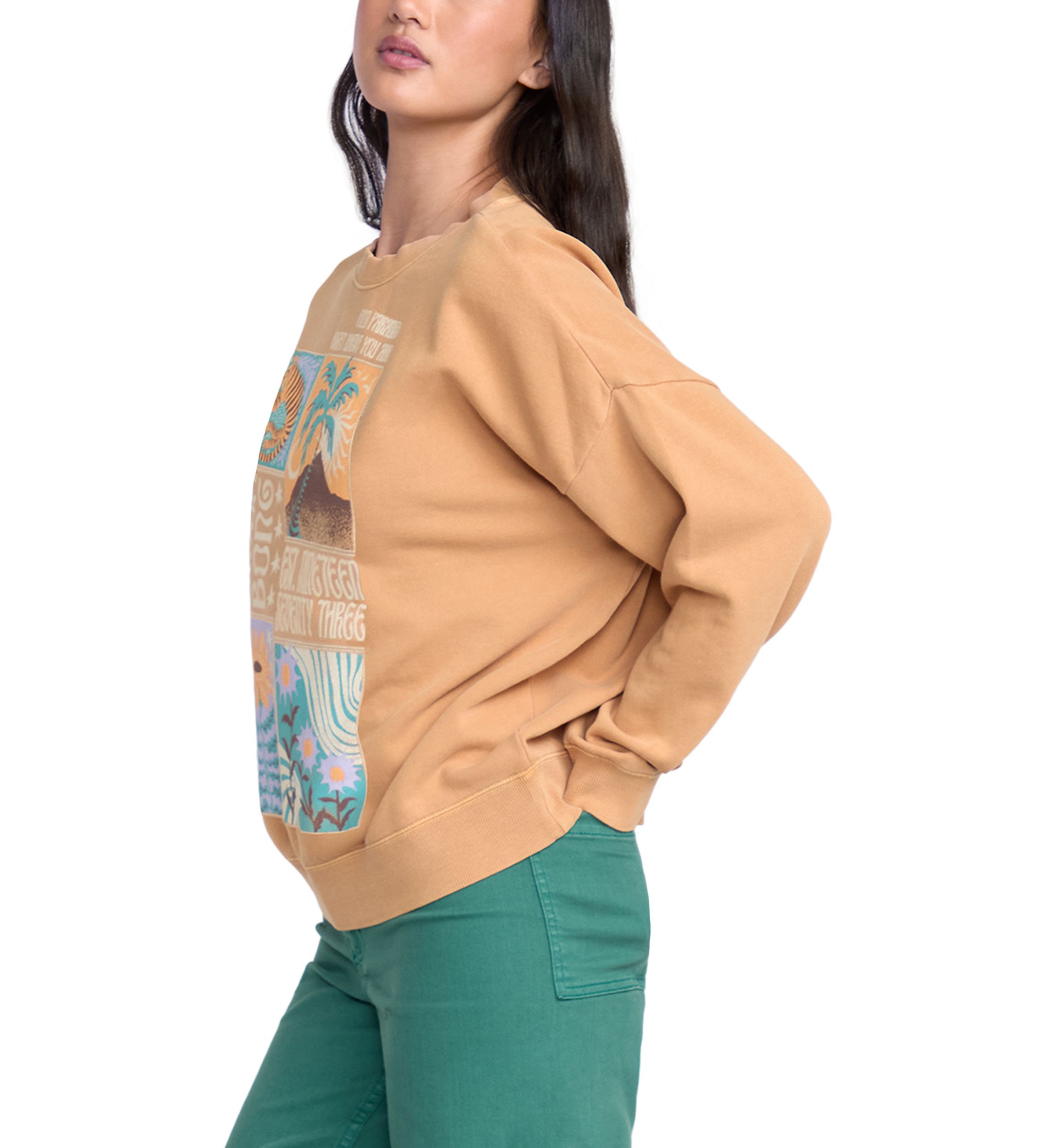 Oversized Pigment-Dyed Fleece Pullover