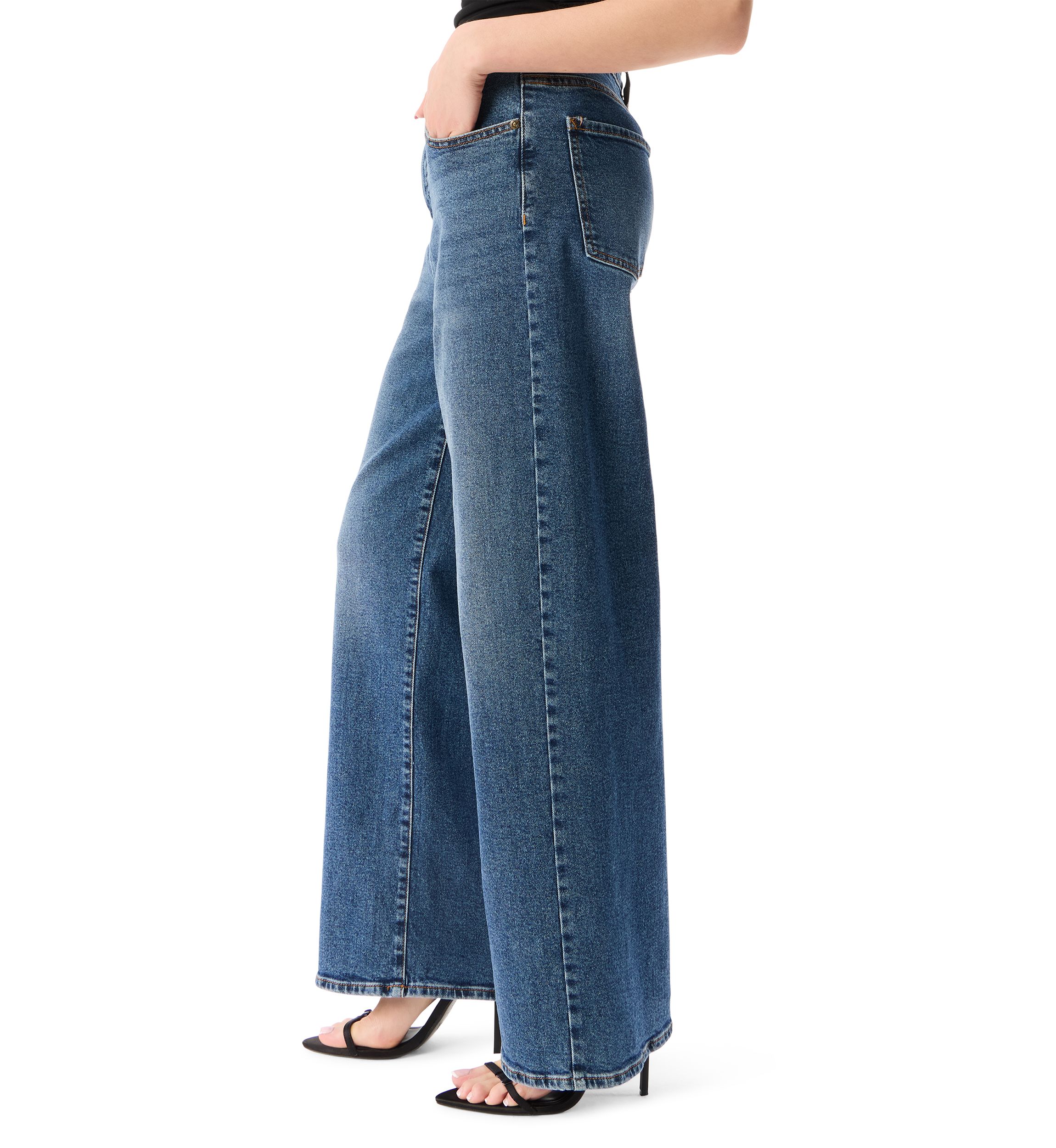 Womens High Rise Wide Leg Patch Pocket Jeans