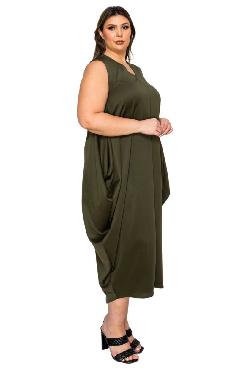 Plus Size Clover Sleeveless Bubble Hem Dress