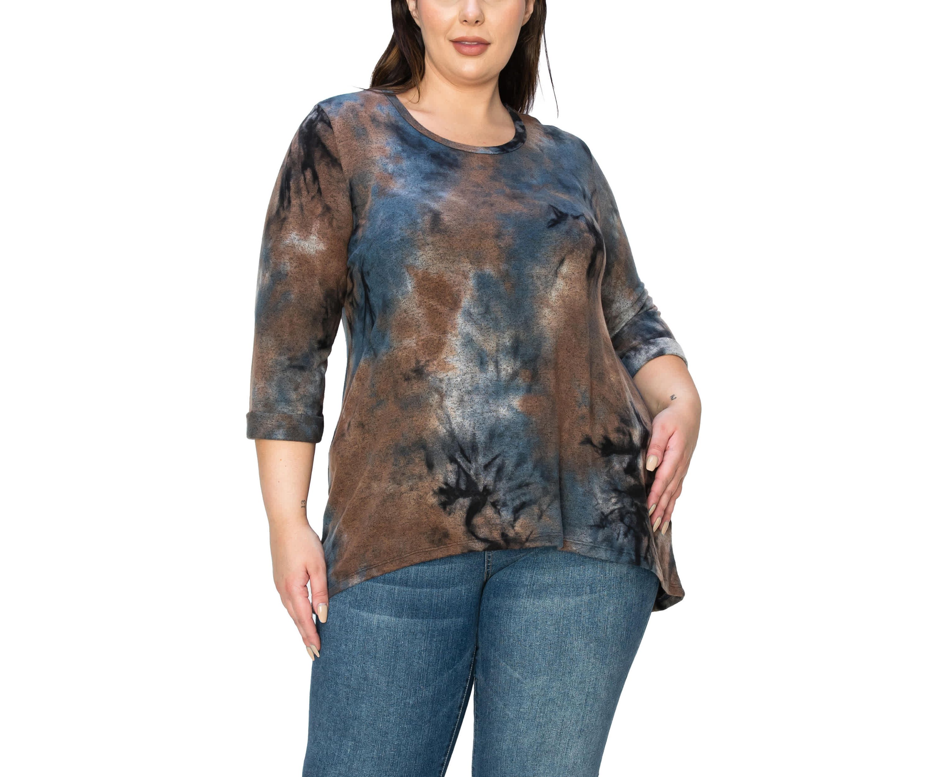 Hand Tie Dye Cozy 3Q Rolled Sleeve Button Back