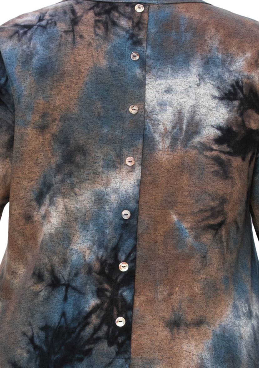 Hand Tie Dye Cozy 3Q Rolled Sleeve Button Back