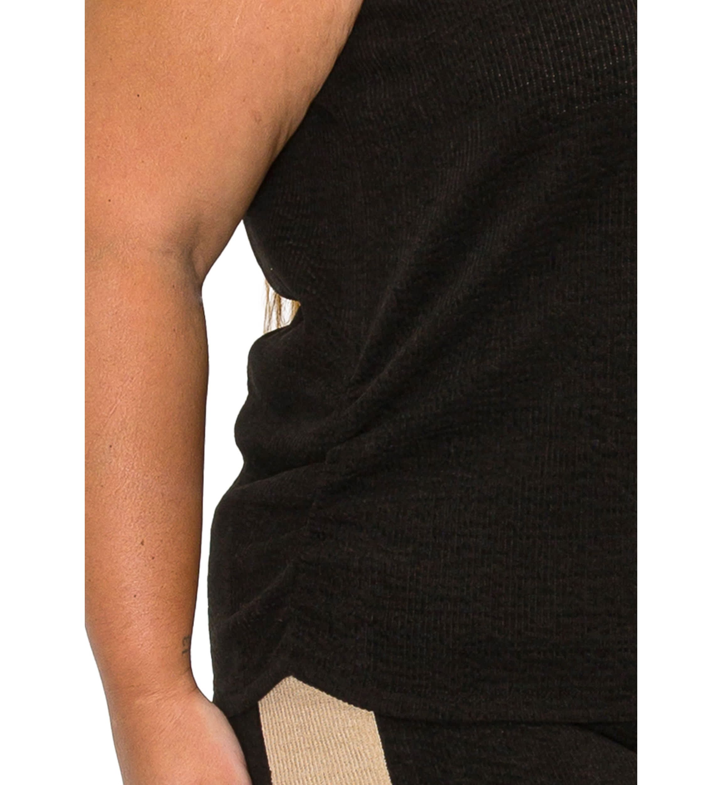 Textured Rib Scoop Neck Side Ruched Tank