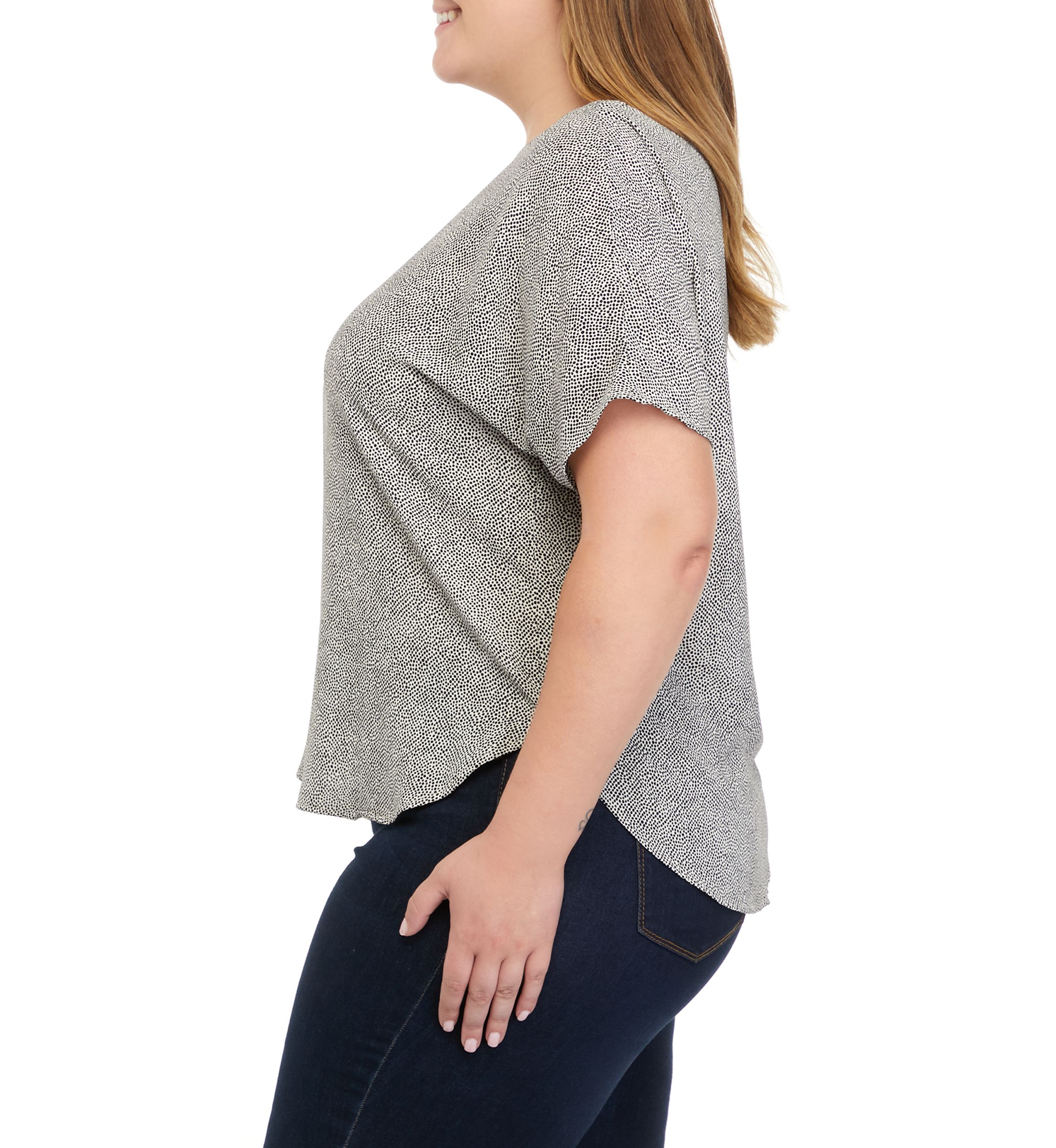 Plus Size Rambling Dot Short Sleeve Bateau Blouse 