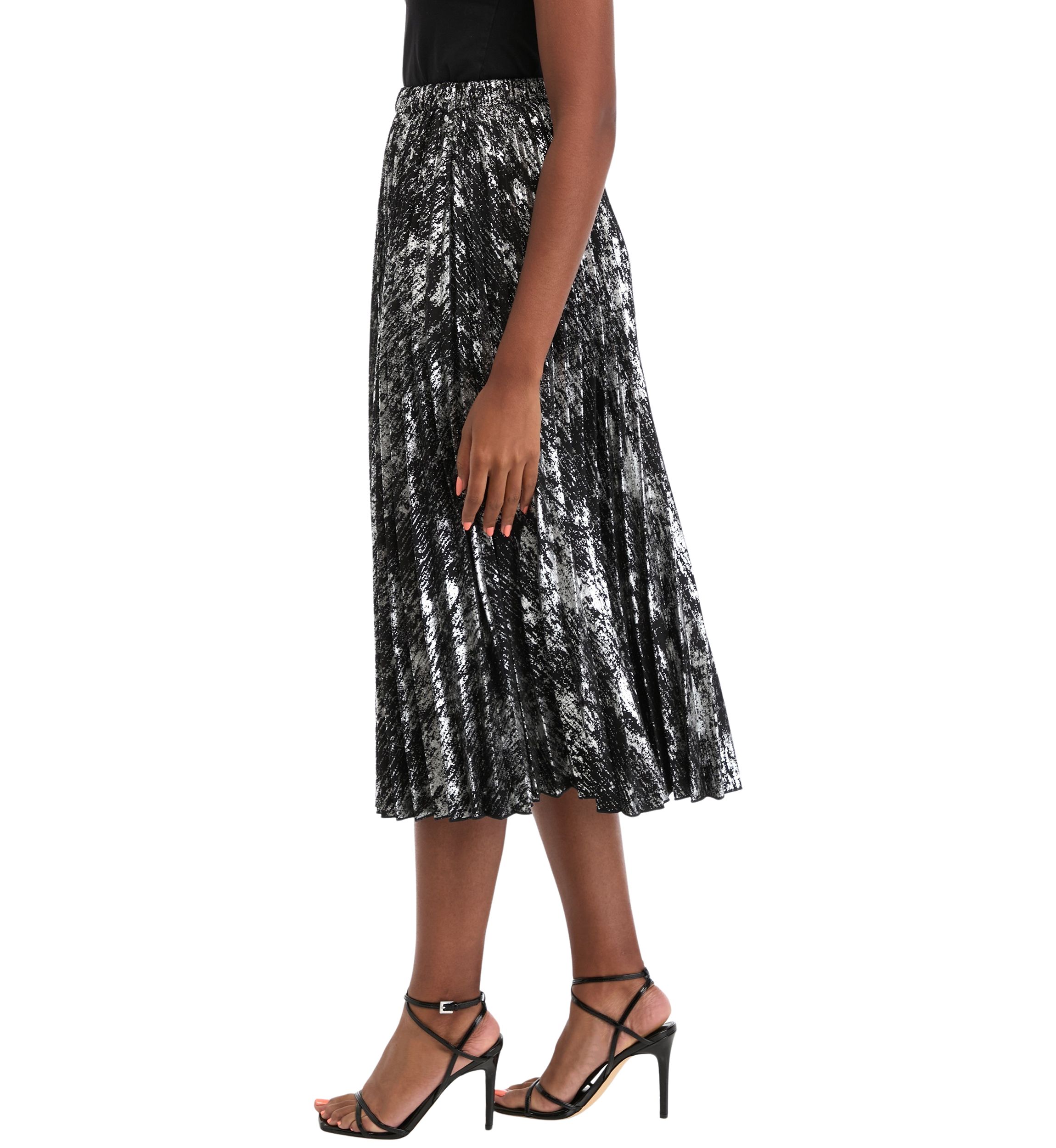 Petite Pull On Pleated Skirt