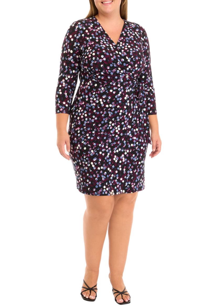 Plus Size Classic Wrap Printed Dress