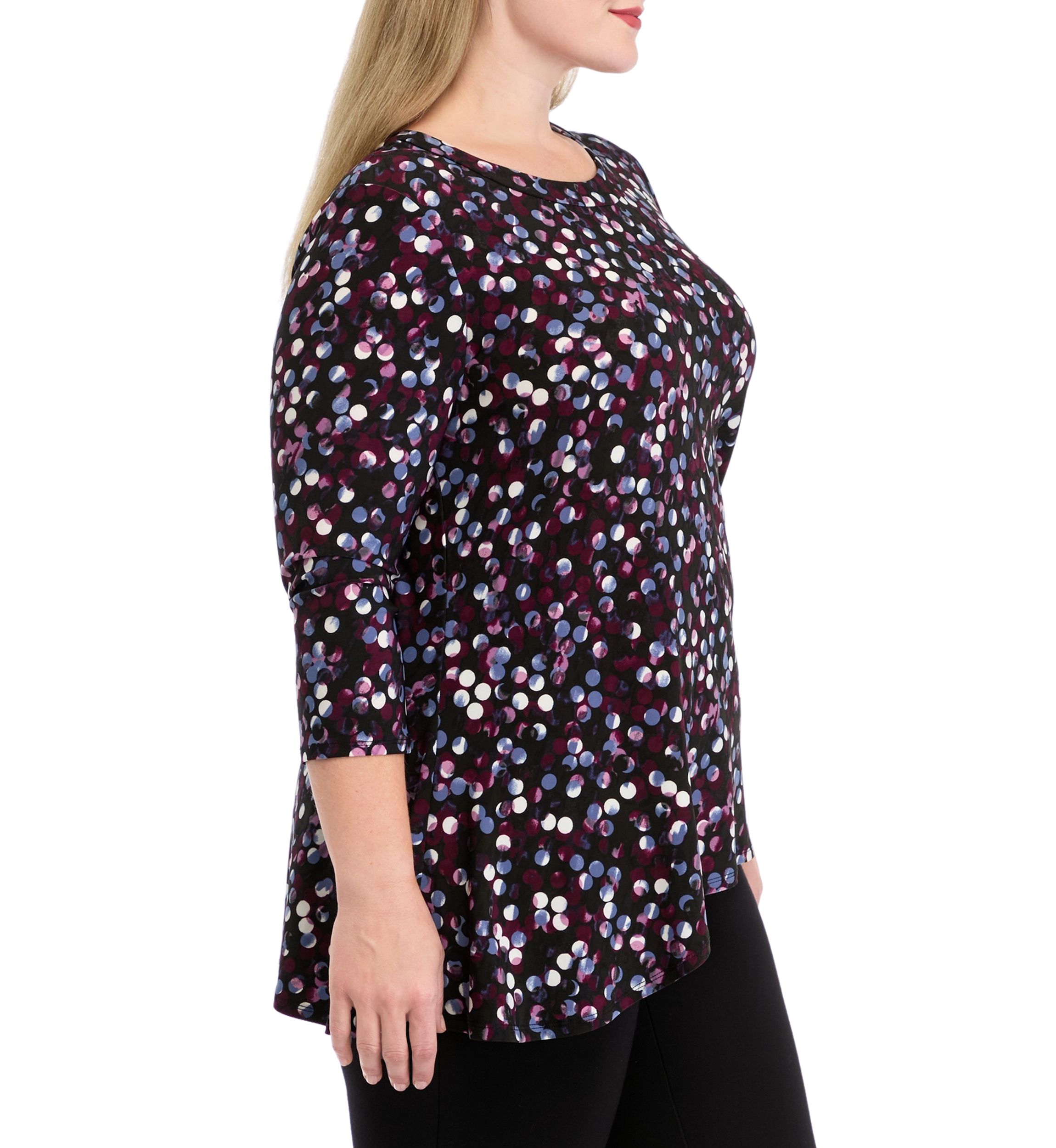 Plus Size Printed Sharkbite Top with 3/4 Sleeves