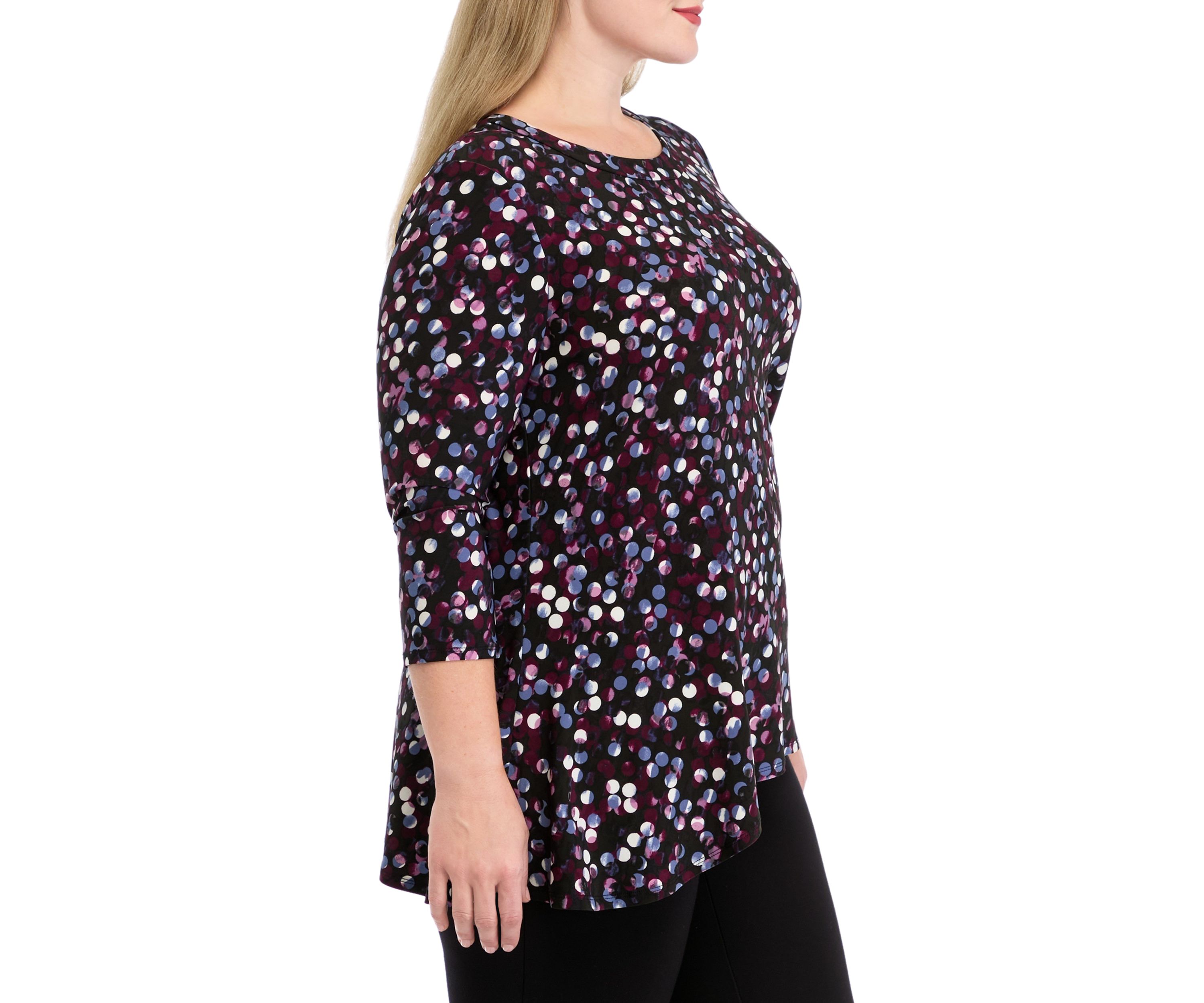 Plus Size Printed Sharkbite Top with 3/4 Sleeves