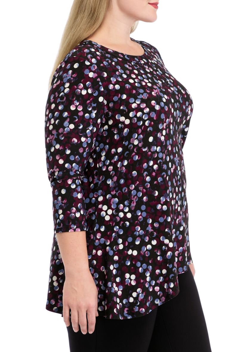 Plus Size Printed Sharkbite Top with 3/4 Sleeves