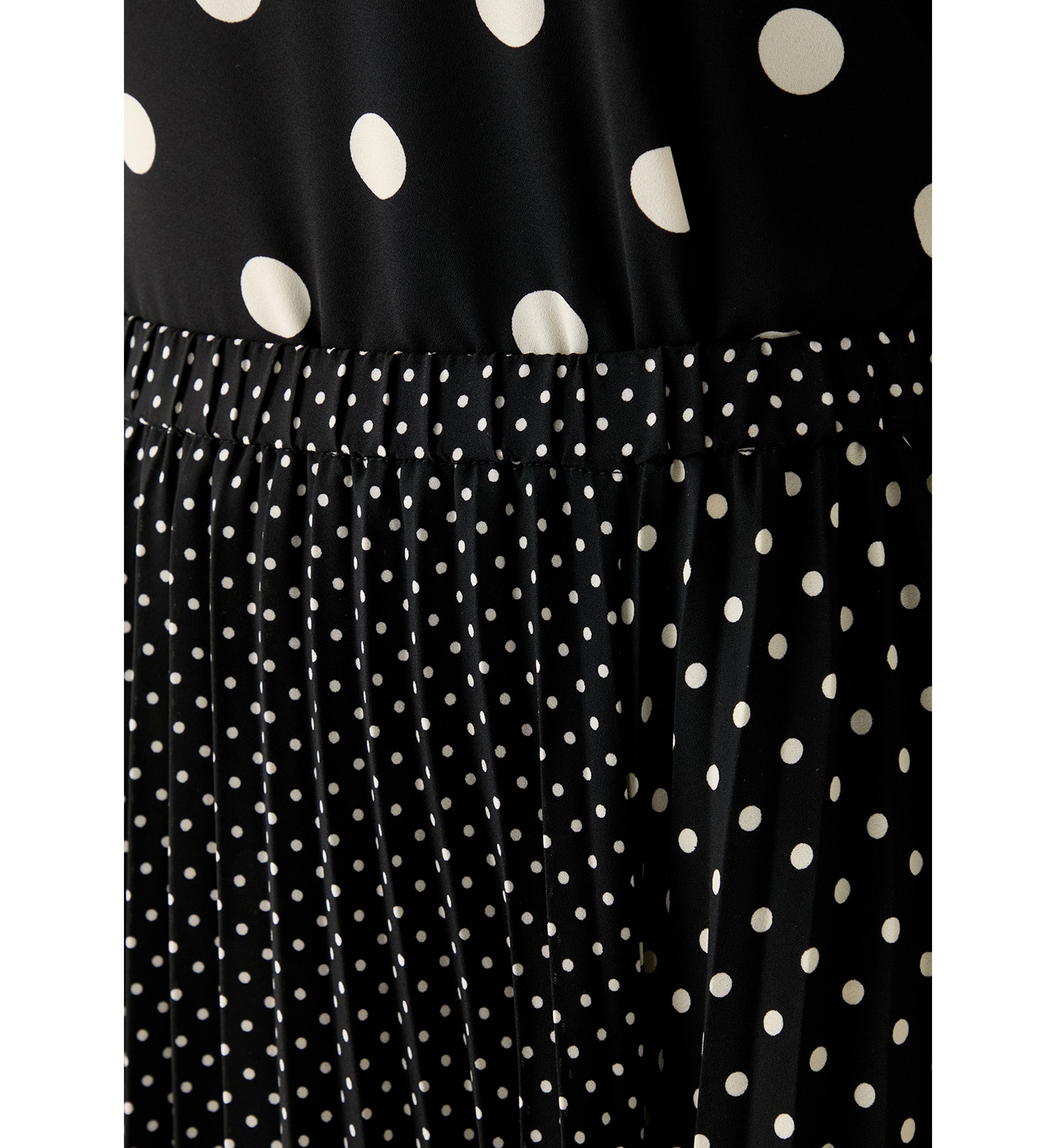 Womens Multi Dot Pleated Skirt 
